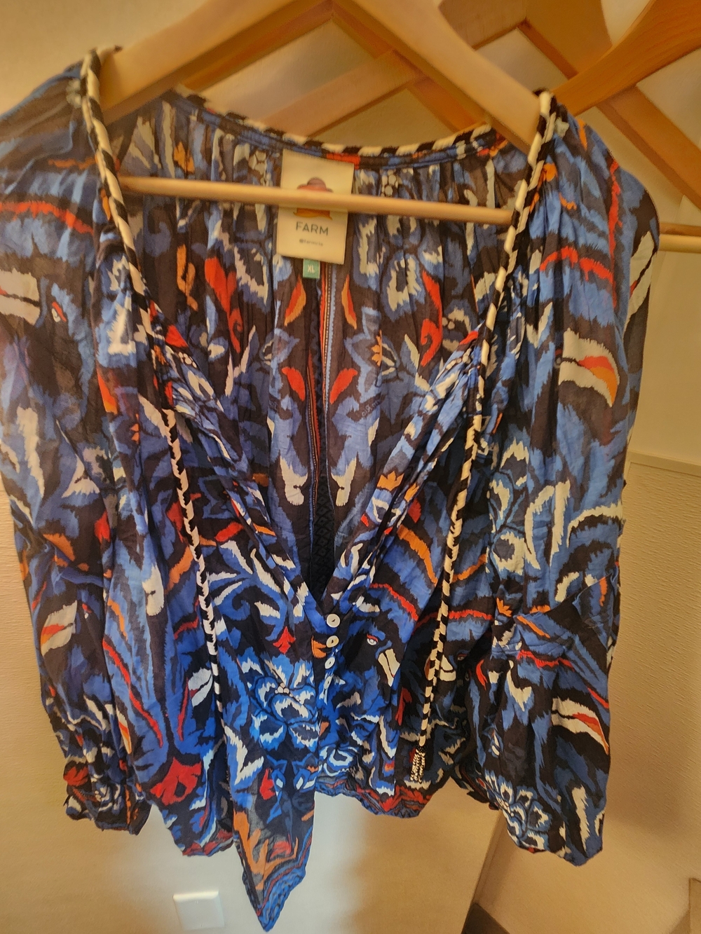 Farm Rio Blue Floral V-Neck Women’s Top